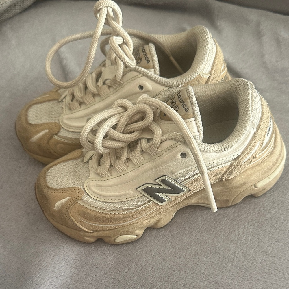 New Balance Beige and Light Brown Sneakers
